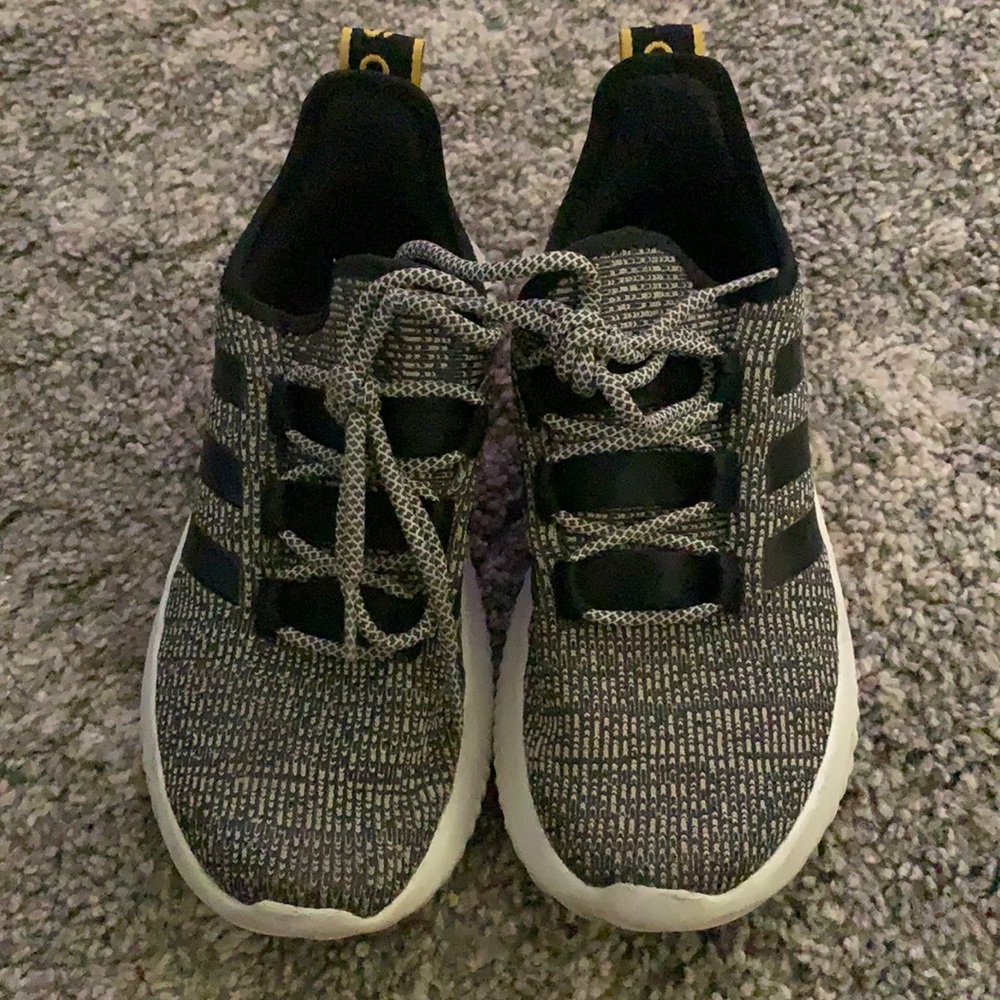 Size 4 Adidas